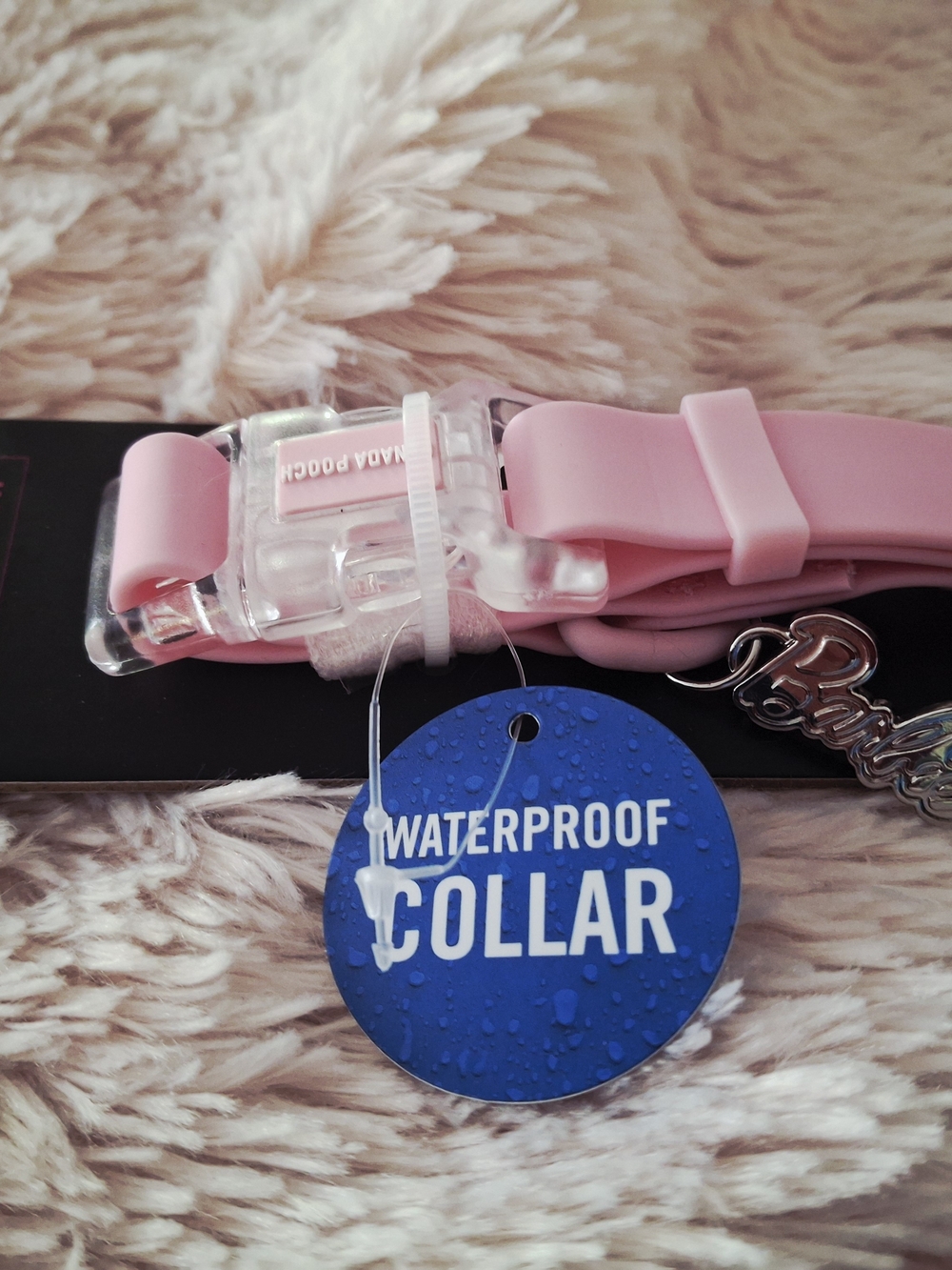 NWT Barbie x Canada Pooch Pink Ltd Edition Dog Collar. Neck 11.5 to 14 Inch - Picture 3 of 8